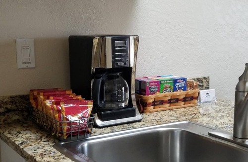 Oak Harbor Condo | C&D REST-A-WHILE
