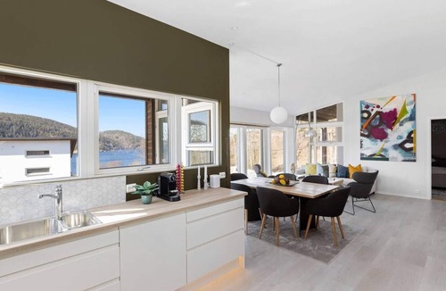Frogn Cottage | Cabin Oslofjord -sleeps14-seaview-familyfriendly