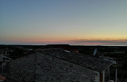 Brtonigla House | Casa Castelliere - stunning sunset in Brtonigla available for LONG TERM STAY
