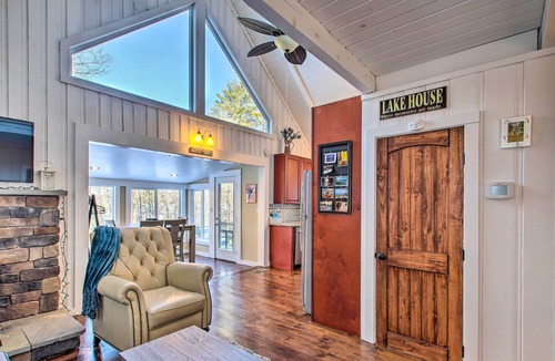 West Poland Cabin | Casco Cabin on Thompson Lake w/ Fire Pit & Deck