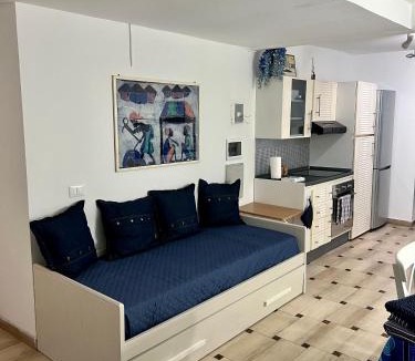 Nervi Apartment | Celeste Apartment