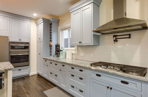 Norwood House | Charming Cincinnati Home w/Spacious Deck!