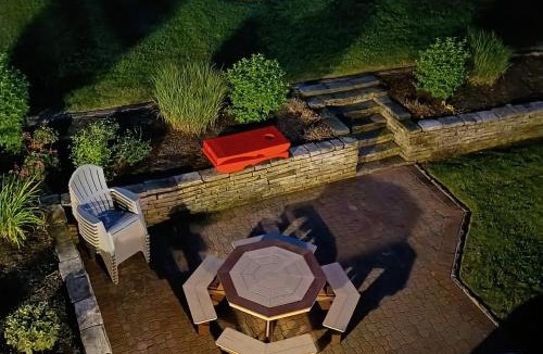 Lexington House | Cliffside Cottage