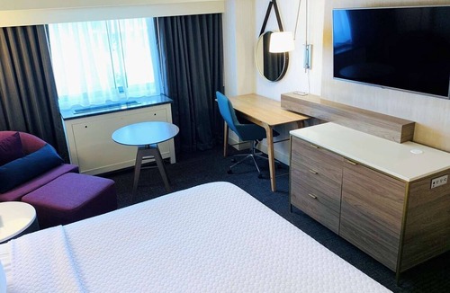 Downtown Columbus Hotel | Close to Attractions! Pet-friendly Property, Near Jack Nicklaus Museum