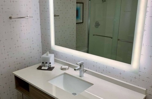 Downtown Columbus Hotel | Close to Attractions! Pet-friendly Property, Near Jack Nicklaus Museum