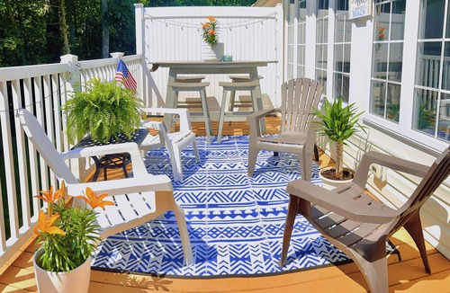 Lewes House | Coastal retreat close to beaches, bike trails and historic downtown Lewes