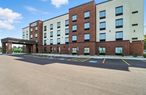 Bellefontaine Hotel | Cobblestone Hotel & Suites - Bellefontaine