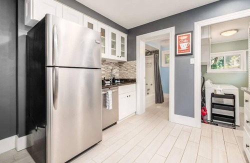 German Village Apartment | Columbus St Haus German Village/PetsOK