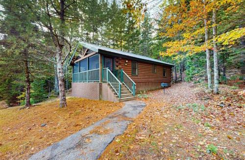 Northport House | Comfortable two bedroom cabin with firepit, kitchen, hiking trail within walking
