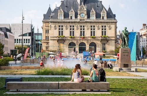 Montreuil Apartment | Comfy Studio with Easy Access to Paris, Disneyland & Concert Halls