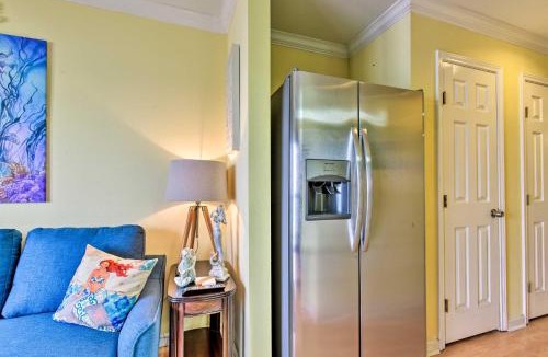 North Beach House | Corpus Christi Beachfront Condo w/Pool Access!