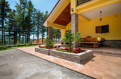 Senj Apartment | Cosy apartment for 4 guests with WIFI, pool, TV, terrace and pets allowed
