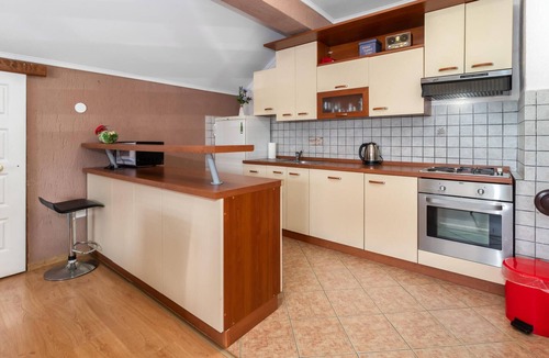 Otocac Apartment | Cozy apartment in Otocac with WiFi
