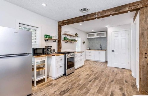 Stowe House | Cozy Bungalow Home in the Heart of Stowe Village