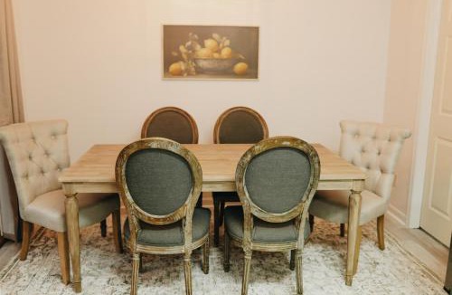 Marysville House | Cozy bungalow in the heart of historic Marysville