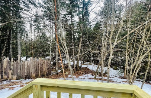 Island Falls House | COZY & COMFORTABLE MOBILE HOME IN DYER BROOK MAINE