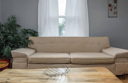 Little City House | Cozy home in Bangor Maine