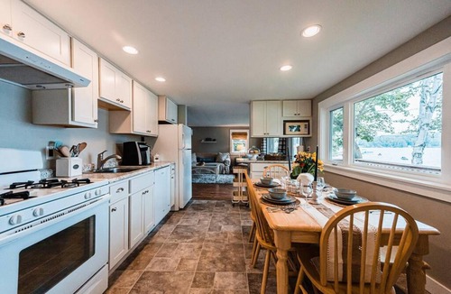 Winthrop House | Cozy Keyes Cottage-family-friendly Amazing Views