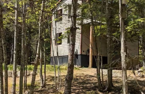 Bridgton House | Cozy, Private 1-bedroom house with stream frontage in tranquil Bridgton with AC