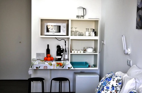 Lagoa Apartment | Cozy Seaside Studio Apartment C - Faraway