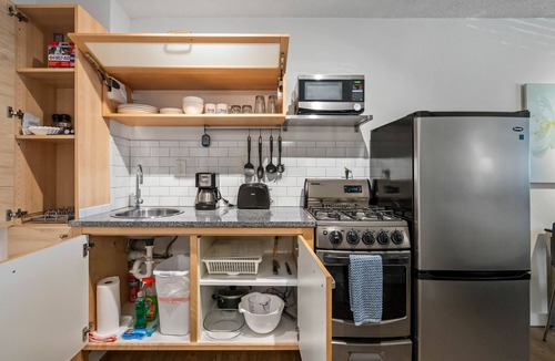 Brookwood Apartment | (CPC) Rare Find - Secluded Studio w/Free Parking