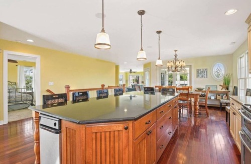 Cedar Neck House | DAILY ACTIVITIES INCLUDED*! 4-NIGHT MINI-WEEKS AVAILABLE ALL SEASON. Exceptional, bright, comfortable, and spacious multi-level vacation home offers wonderful wetland views