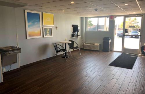 Grove City Hotel | Days Inn by Wyndham Grove City Columbus South