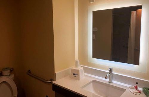 Grove City Hotel | Days Inn by Wyndham Grove City Columbus South