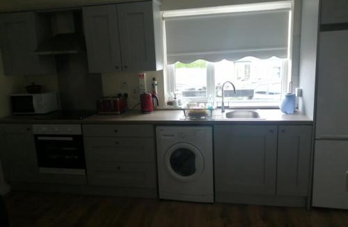 Ashbourne Apartment | Delphi Cottage