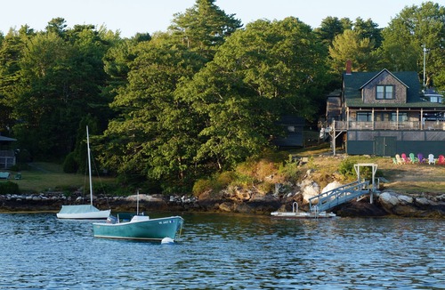 Bayville House | Discover a Family Tradition on Linekin Bay