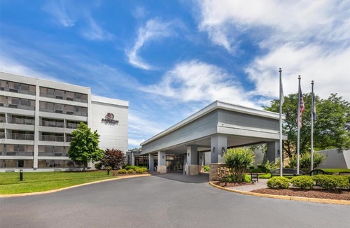 Williamsburg Hotel | Doubletree by Hilton Hotel Williamsburg