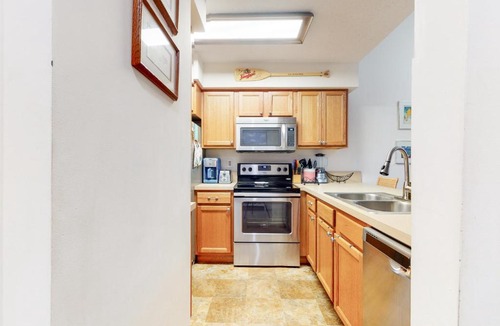 Fenwick Island Hotel | East of the Sun - 39680 East Sun #826