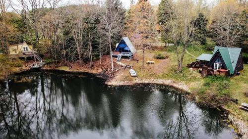 Rockbridge House | Edgewater Escape, Hocking Hills, Hot Tub, Pond
