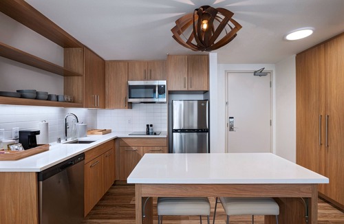 Uptown Hotel | Element by Marriott Albuquerque Uptown