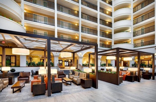 Park Central Hotel | Ensuring a Very Comfortable & Memorable Stay! 4 Relaxing Units, Pool!