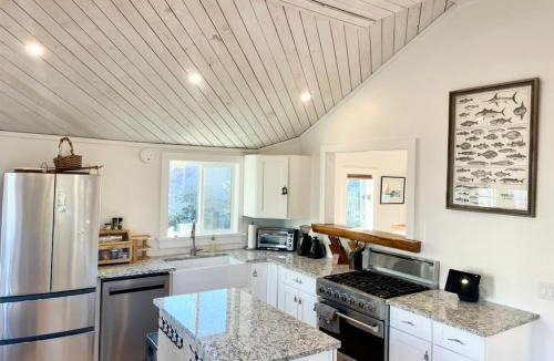 West Point House | Escape to Positive Outlook