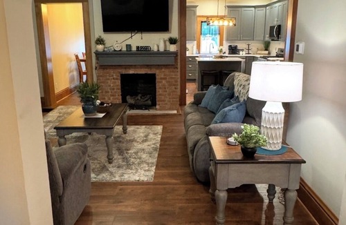 Ashville House | Excellent 4-bedroom house with AC in charming Ashville