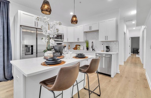 Sylvan Hills Apartment | Executive Comfort Suite apartment in Atlanta