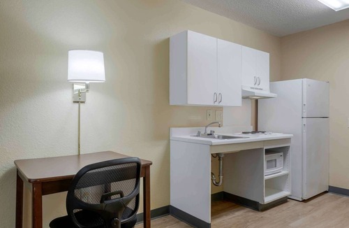 Newport News Hotel | Extended Stay America Suites Newport News Yorktown