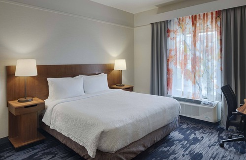 Columbus Hotel | Fairfield Inn & Suites by Marriott Columbus Airport