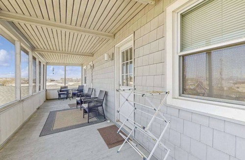 Fenwick Island Condo | Fenwick Island Condo on 2nd Floor w/Free WiFi, Washer/Dryer, Central AC, & Cable