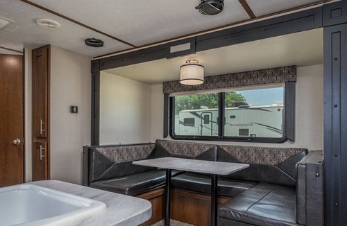 Lindale House | Forest River Impression