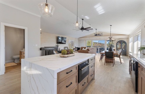 Long Valley Junction Cabin | Four Bears Cabin, 2025 remodel. Rustic & Modern.