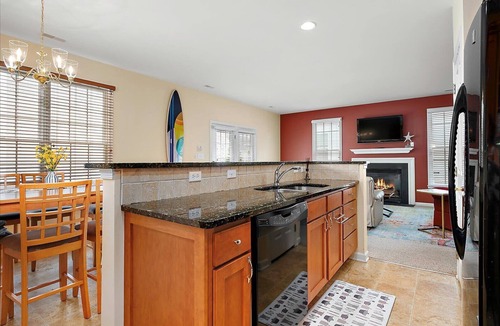 Bayside House | Four Bedroom Home in Amenity Filled Community