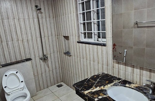 Islamabad House | Full private floor in G-15 | 15 minutes drive from airport and city centre