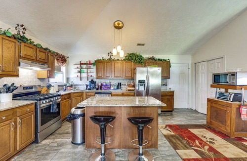 Bellamy House | Gloucester Retreat w/Backyard Oasis & Pier!