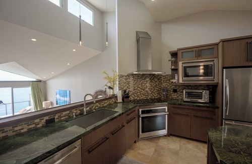 Encinitas House | Gorgeous Panoramic Pacific Views in Oceanfront townhome in Seabluffe Community