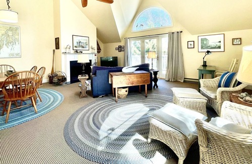 Isle of Springs House | Gorgeous Townhouse in Spruce Point with Inn Access and Resort Amenities!