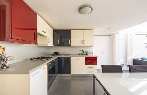 Craigmillar Apartment | GuestReady - Spacious 2Bed in Edinburgh
