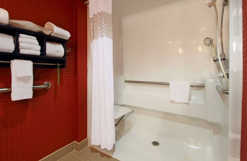 Columbus Hotel | Hampton Inn Columbus - Airport
